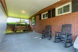 4260 Broadway Ave NE, Louisville, OH 44641 - Photo 29
