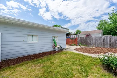 1780 Evergreen Avenue, Akron, OH 44301 - Photo 3