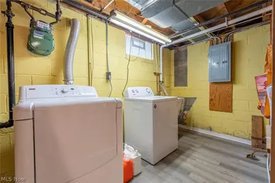 1780 Evergreen Avenue, Akron, OH 44301 - Photo 29
