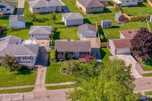 34605 Glen Dr, Eastlake, OH 44095 - Photo 35