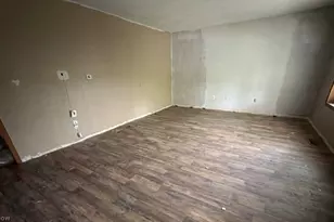 484 Haessler Ave, Zanesville, OH 43701 - Photo 5
