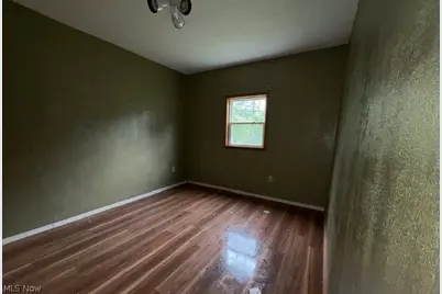 484 Haessler Avenue, Zanesville, OH 43701 - Photo 9