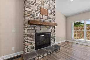 497 Pembroke Dr, , WV 26059 - Photo 13