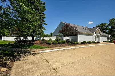839 Sutton Place, Akron, OH 44313 - Photo 35