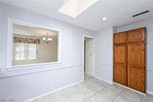 839 Sutton Pl, Akron, OH 44313 - Photo 21