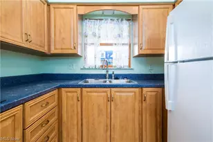 353 Westwood Dr, Steubenville, OH 43953 - Photo 5