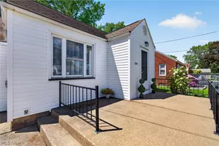1208 39th St NW, Canton, OH 44709 - Photo 23