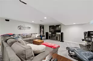 10376 Lake Meadows Dr, Strongsville, OH 44136 - Photo 29
