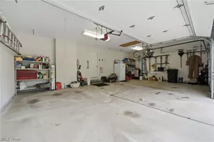 10376 Lake Meadows Dr, Strongsville, OH 44136 - Photo 35