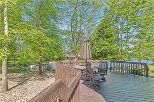 1011 Cedarwood Ln, Medina, OH 44256 - Photo 7
