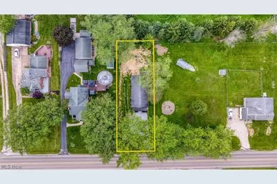 7997 Columbus Road NE, Louisville, OH 44641 - Photo 5