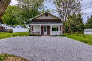 7997 Columbus Rd NE, Louisville, OH 44641 - Photo 41
