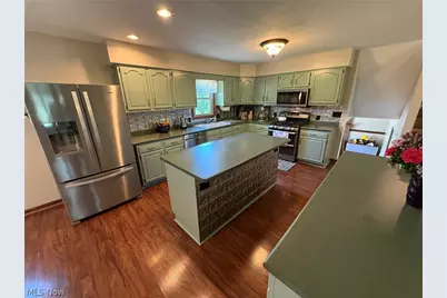 2462 Yorkview Road SW, New Philadelphia, OH 44663 - Photo 11