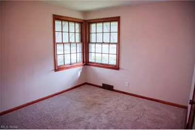 7507 Arden Avenue, Parma, OH 44129 - Photo 15