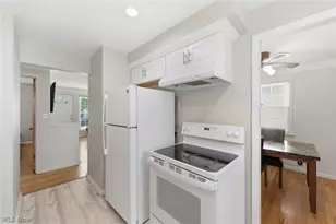 18313 Hazelwood Ave, Maple Heights, OH 44137 - Photo 11