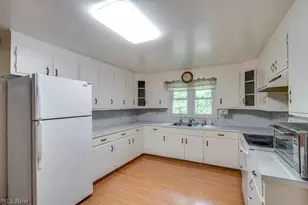 2267 Bellflower Road NE, West Chester, OH 44625 - Photo 15