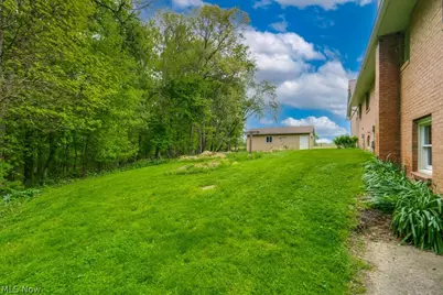 2267 Bellflower Road NE, West Chester, OH 44625 - Photo 41