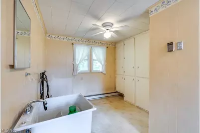 2267 Bellflower Road NE, West Chester, OH 44625 - Photo 19
