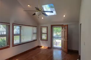233 S Point Dr, Avon Lake, OH 44012 - Photo 3