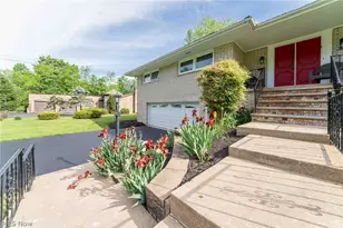 23225 Bryden Rd, Huber Heights, OH 44122 - Photo 3