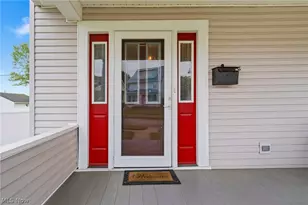 66 4th St NE, Carrollton, OH 44615 - Photo 5