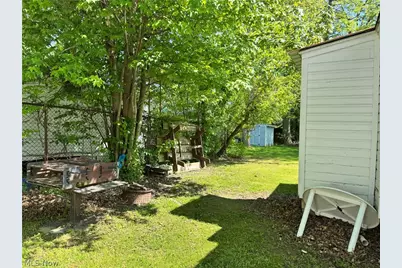4970 & 4966 Presidential Avenue, Geneva on the Lake, OH 44041 - Photo 41