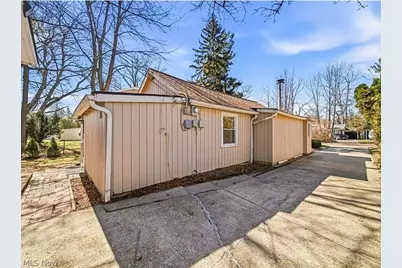 101 E 238th Street, Loveland, OH 44123 - Photo 25