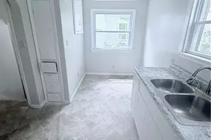 1174 Mercer Ave, Akron, OH 44307 - Photo 11