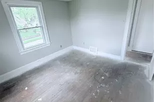 1174 Mercer Ave, Akron, OH 44307 - Photo 23