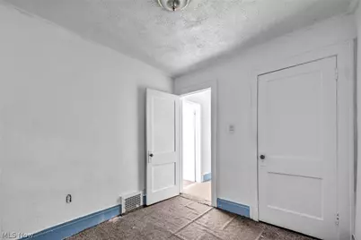 8 Anaconda Road, Akron, OH 44310 - Photo 17