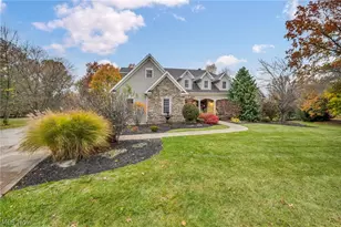 8933 Mountain View Dr, Mentor, OH 44060 - Photo 7