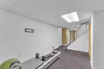 950 E Sprague Road, Grandview Heights, OH 44147 - Photo 25