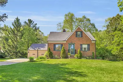 950 E Sprague Road, Grandview Heights, OH 44147 - Photo 1