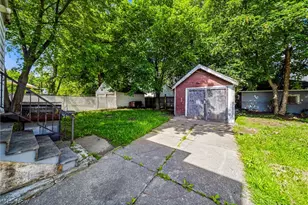3024 W 100th St, Loveland, OH 44111 - Photo 3