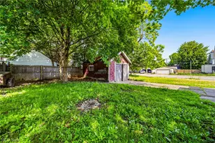 3024 W 100th St, Loveland, OH 44111 - Photo 31