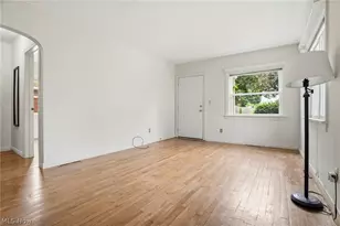272 Schrop Ave, Akron, OH 44312 - Photo 5