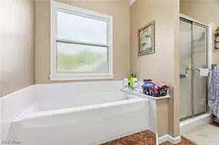 4297 Brookview Ct, Uniontown, OH 44685 - Photo 17