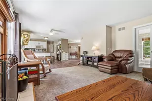 4297 Brookview Ct, Uniontown, OH 44685 - Photo 13