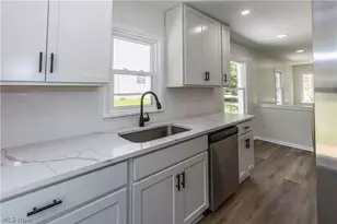 144 Malacca St, Akron, OH 44305 - Photo 13