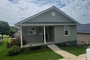 357 E Liberty Street St, Millersburg, OH 44654 - Photo 1
