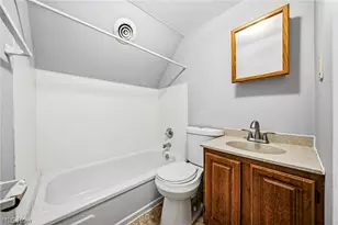1722 Burgess Rd, Loveland, OH 44112 - Photo 25