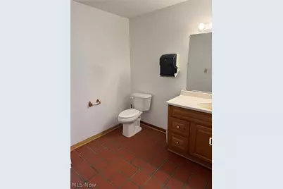 3881 Cottage Grove Road, Akron, OH 44319 - Photo 5