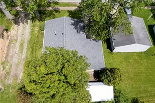 912 Jefferson St, Orrville, OH 44667 - Photo 17