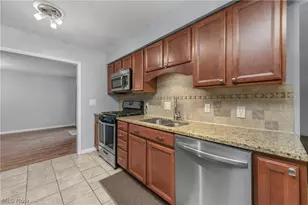 318 Bellaire Rd, Avon Lake, OH 44012 - Photo 13