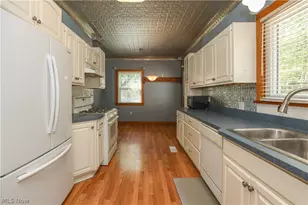 228 Lawrence St, Ravenna, OH 44266 - Photo 29