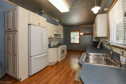 228 Lawrence Street, Ravenna, OH 44266 - Photo 31