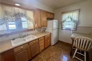 1056 Homewood, Warren, OH 44483 - Photo 5