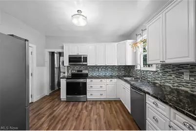530 W Main Street, Geneva, OH 44041 - Photo 5