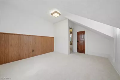 328 Portage Street NW, North Canton, OH 44720 - Photo 23