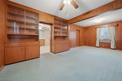 328 Portage Street NW, North Canton, OH 44720 - Photo 11